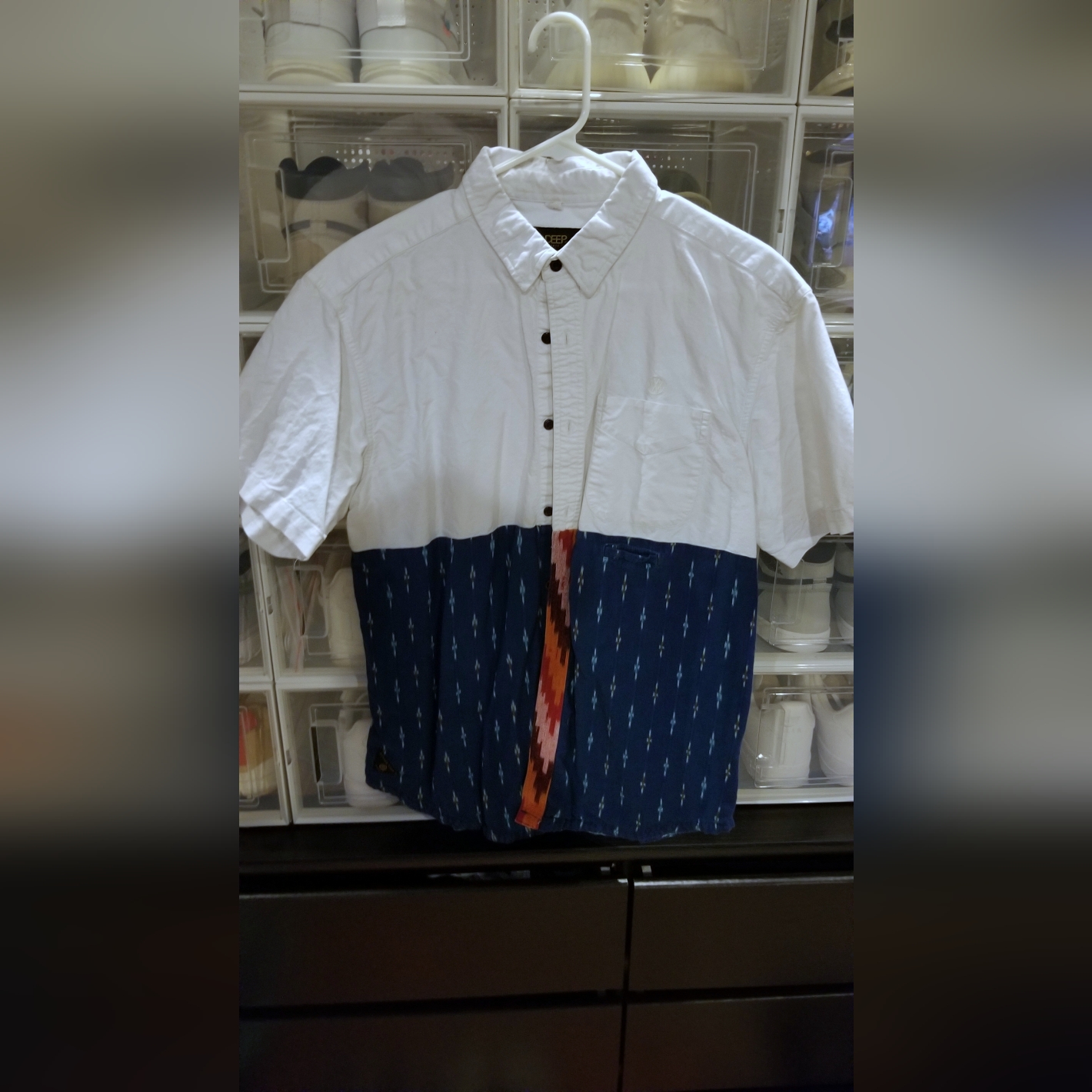 10 Deep Button Down
